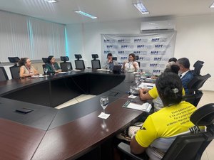 MPAL e MPF articulam inclusão de sururu na alimentação escolar em Maceió