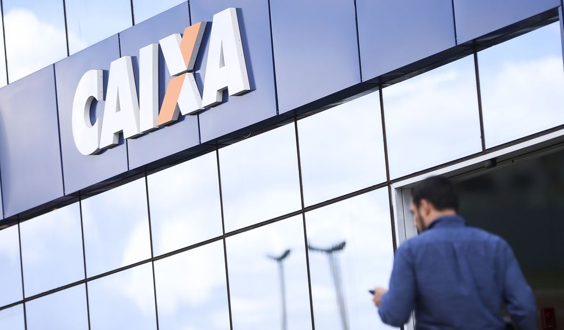 Caixa Econômica paga hoje abono salarial para nascidos em agosto