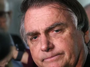 STF condena Bolsonaro a 27 anos de prisão