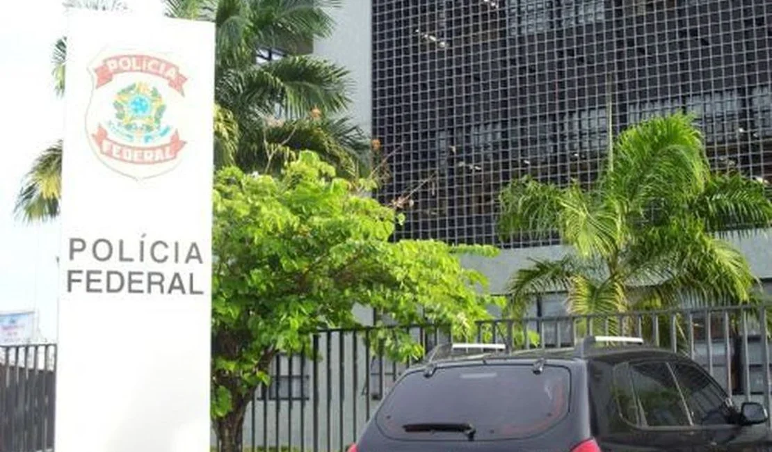 [Vídeo] Polícia Federal em Alagoas nega prisão de suposto grupo envolvido com crime eleitoral