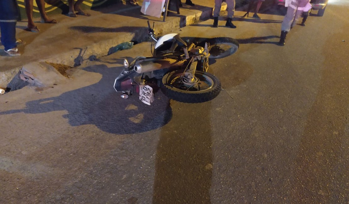 Colisão entre bicicleta e moto deixa homem ferido em Paripueira