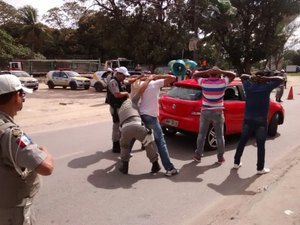 Homem é preso em flagrante com CNH falsa durante operação de trânsito