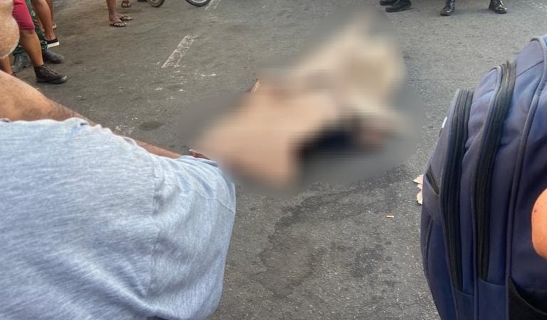 Homem é assassinado enquanto aguardava revisão de moto no bairro do Prado