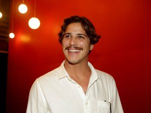 Rômulo Arantes Neto é liberado do hospital após cirurgia para reconstruir ligamento