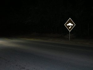 Acidente de moto deixa jovem ferido na rodovia AL 101 Norte