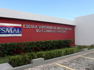 Esmal convoca estagiários do curso de Direito para a capital