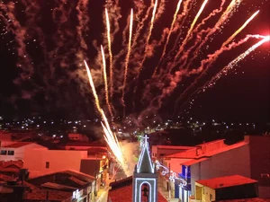 Feira Grande recebe 2026 com festa, música ao vivo e clima familiar