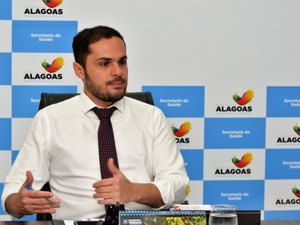  Secretário de Saúde de Alagoas apela: 'Evitem aglomerações!' 