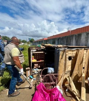 Prefeitura remove estruturas irregulares ligadas ao crime no Benedito Bentes