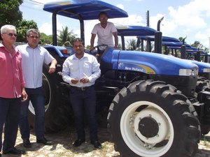 Codevasf investe em mecanização da agricultura familiar