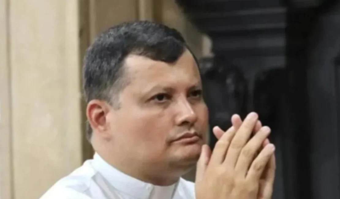Padre José da Paróquia São Luiz Gonzaga em Arapiraca é localizado