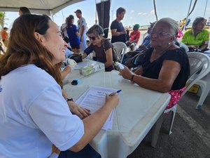 Prefeitura realiza programação na Rua Aberta para idosos de Maceió