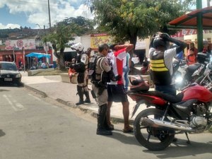 Operação do BPTran autua 25 condutores e apreende cinco veículos irregulares