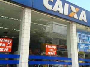 Em Arapiraca, clientes sofrem com greve do bancários que atinge 100% das agências