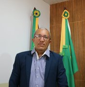 Silvinho é reeleito presidente da Câmara de Japaratinga