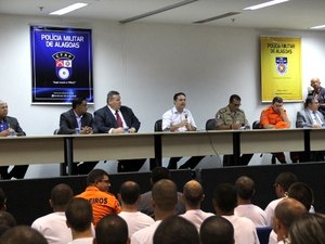 Governo recepciona novos soldados da reserva técnica e entrega equipamentos de segurança