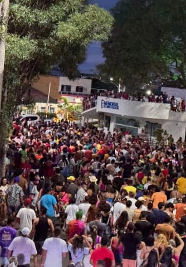 Foragido por homicídio é preso durante folia de Carnaval em Delmiro Gouveia