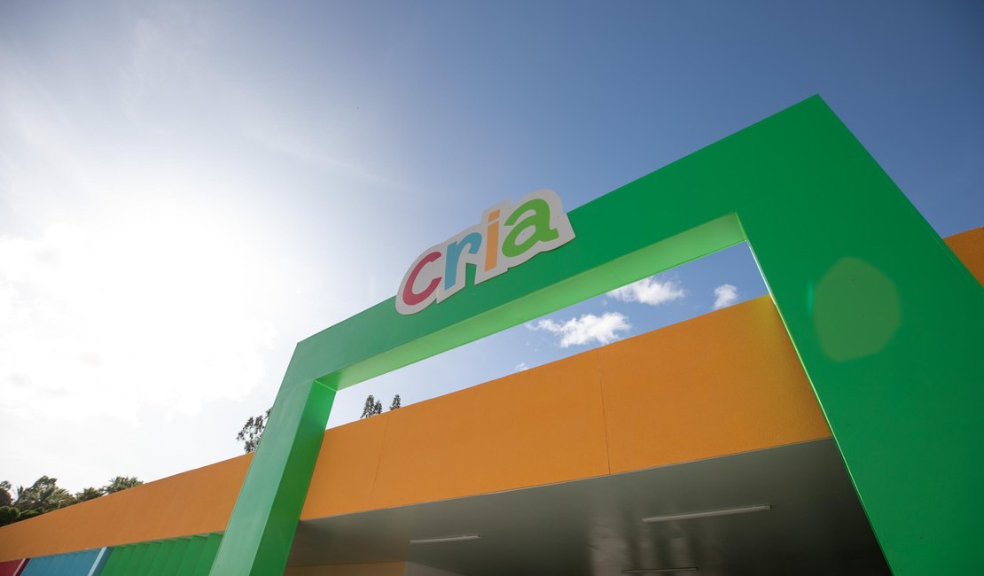 Governo entrega creche CRIA e assina convênio para construção de nova sede do Ifal em Batalha