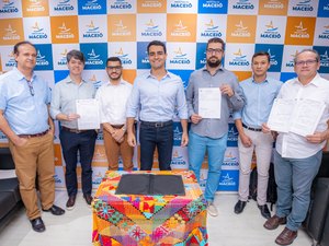 JHC autoriza instalação de empresas que vão gerar mais de 3 mil empregos