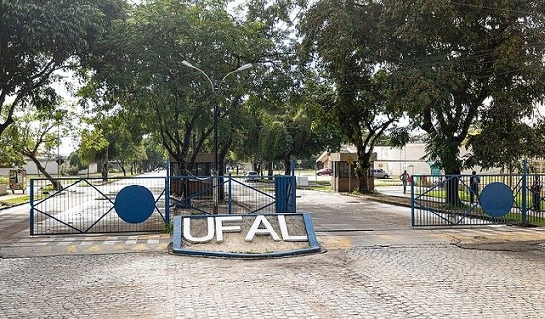 Ufal lança edital para contratação de professor visitante