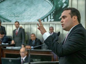 Deputado Davi Maia lança processo seletivo para vagas em seu gabinete