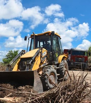 Prefeitura de Maragogi intensifica trabalho de revitalização de estradas 