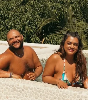 Gominho sugere que sentiu perfume de Preta Gil em cachoeira