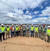 A convite da empresa, prefeito Bebeto Barros visita mineradora em Craíbas