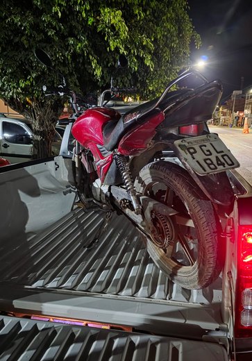 Suspeito foge de abordagem policial e abandona motocicleta em Maragogi