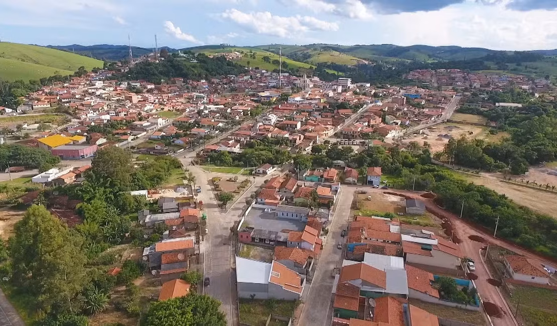 Homem é ferido após discussão e agressor é preso em Maribondo