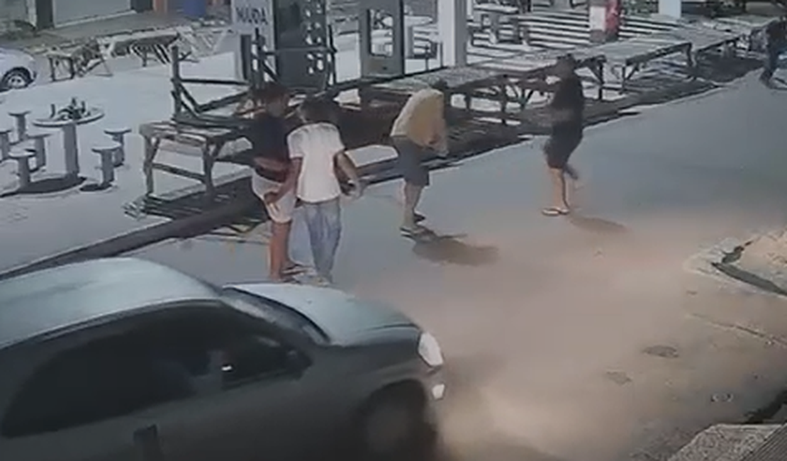 Câmeras de videomonitoramento flagram momento da discussão e dos disparos que mataram homem em Craíbas