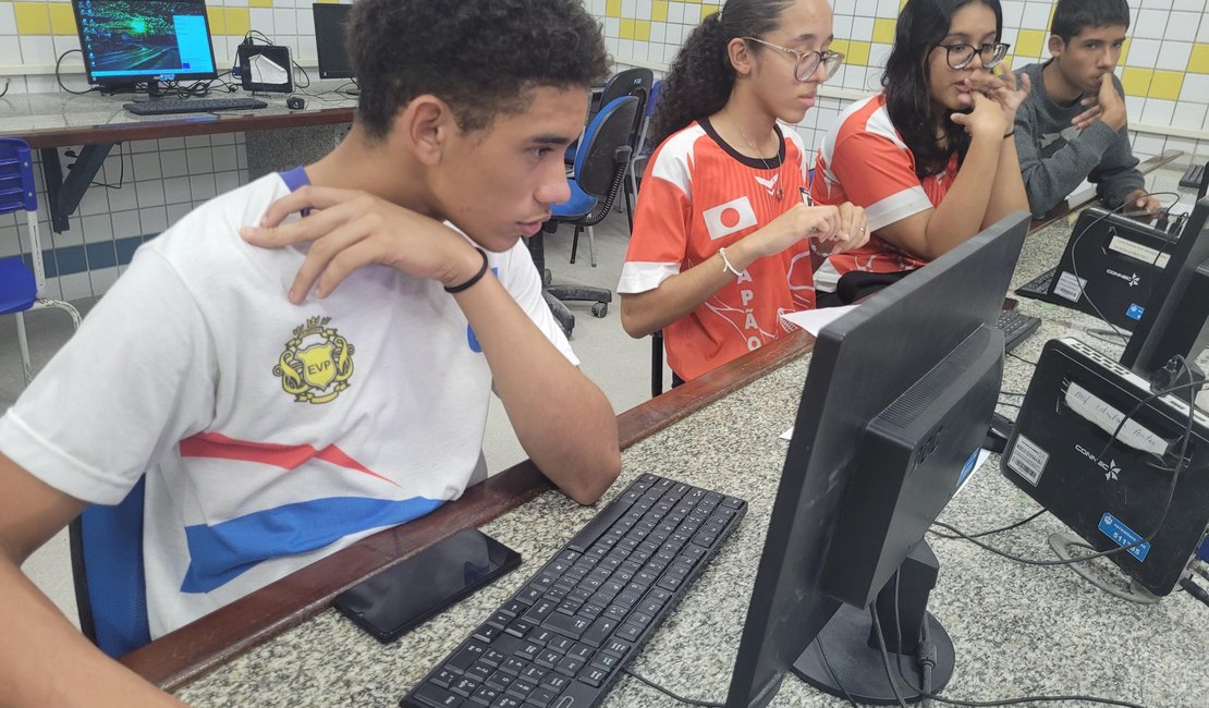 Estudantes de AL participam das olimpíadas brasileiras de física e ciências