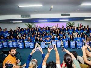 Daqui pra o Mundo: estudantes selecionados para o programa embarcam neste sábado (9)