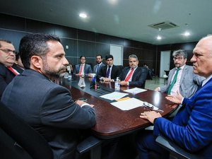 Em reunião no TRE, Paulo Dantas reforça confiança no sistema eleitoral brasileiro
