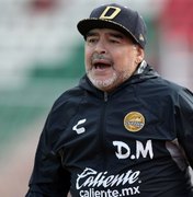 Maradona conta que foi sequestrado por E.T e sumiu por três dias