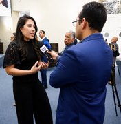 Leis de Gabi Gonçalves ampliam apoio a cuidadores de idosos e autistas
