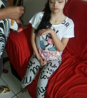Família faz apelo e pede ajuda para filha que sofre de epilepsia