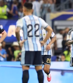Messi faz história, Argentina vence Áustria e vai ao mata-mata da Copa
