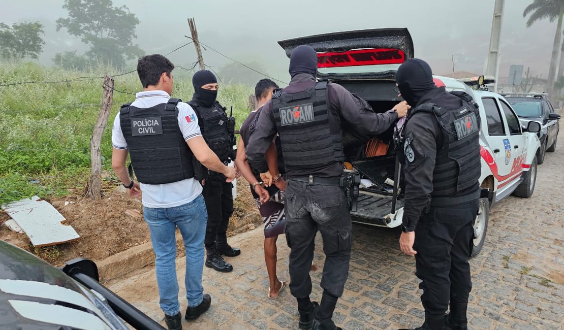 Operação contra tráfico de drogas cumpre 11 mandados em Santana de Ipanema