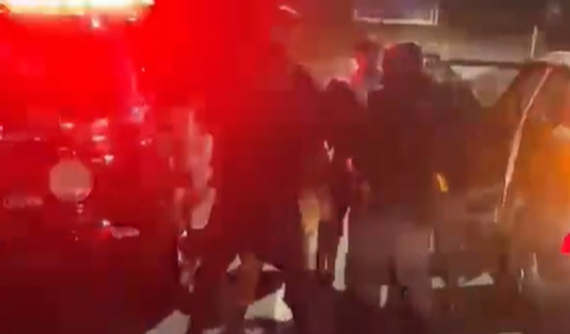 Criança de dois anos é salva de engasgo por policiais de Bope em Maceió