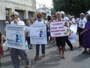 Pastoral lança campanha em defesa do idoso