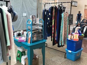 Bazar Mi-Au em prol da causa animal acontece no Arapiraca Garden Shopping