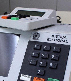 TSE rebate Bolsonaro e diz que eleições sem fraudes foram conquista da democracia