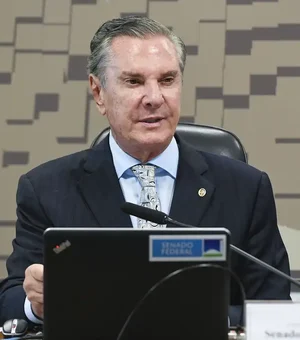 Gilmar Mendes recua e STF retoma julgamento de Collor na segunda-feira