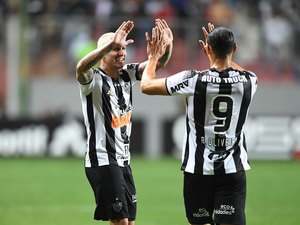 Atlético-MG vence Cruzeiro, que fica na zona de rebaixamento