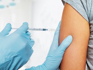 Vacinação contra HPV inclui meninos de 11 a 14 anos 