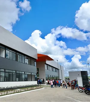 Controladoria vai apurar suposto pagamento irregular de bolsas na Uneal