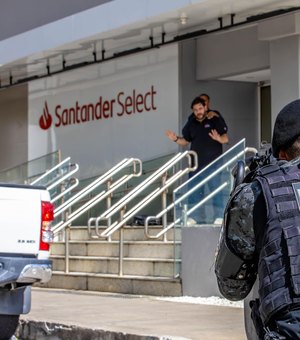 Veja como foi a simulação de sequestro de gerente bancário na Ponta Verde