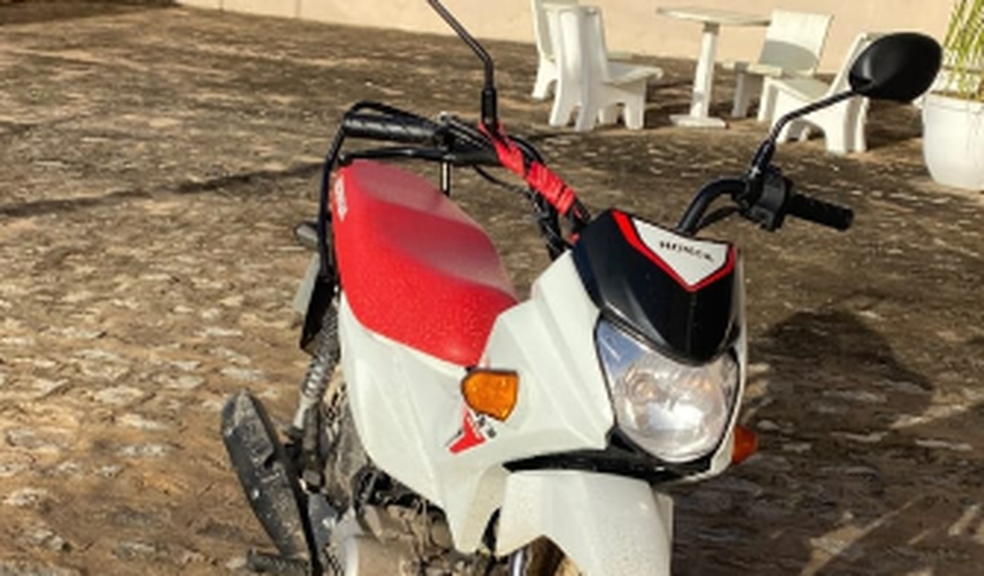 Casal é assaltado e tem moto roubada no bairro Boa Vista, em Arapiraca