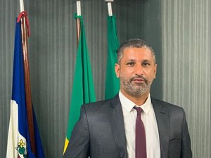 Reunião  entre vereador, comerciantes e Prefeitura visa  melhorias  na infraestrutura da Feira da Troca